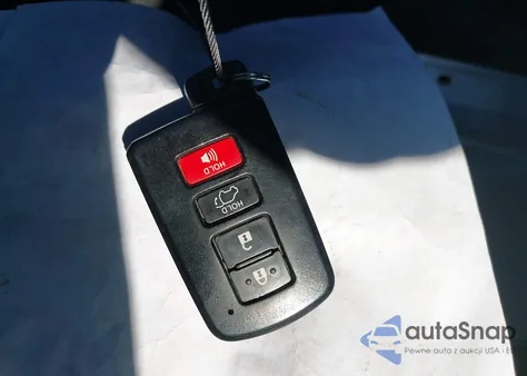 2017 Toyota Rav4 Xle from USA, damaged, VIN 2T3WFREV2HW376854